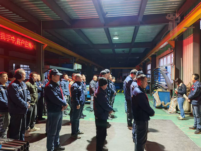 以精进铸魂 以安全护航|盛达伟业北京拉弯厂周一晨会凝聚发展新动能 以精进铸魂 以安全护航|盛达伟业北京拉弯厂周一晨会凝聚发展新动能